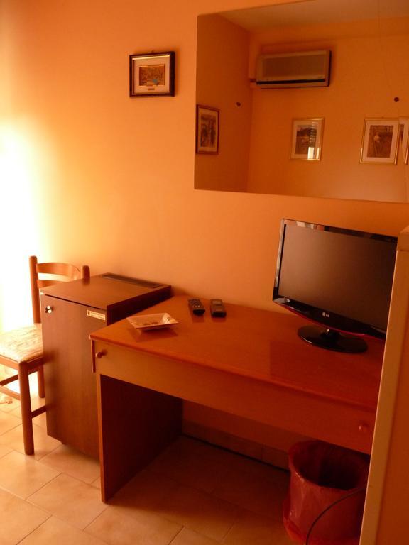 Agathae Hotel & Residence Scoglitti Luaran gambar