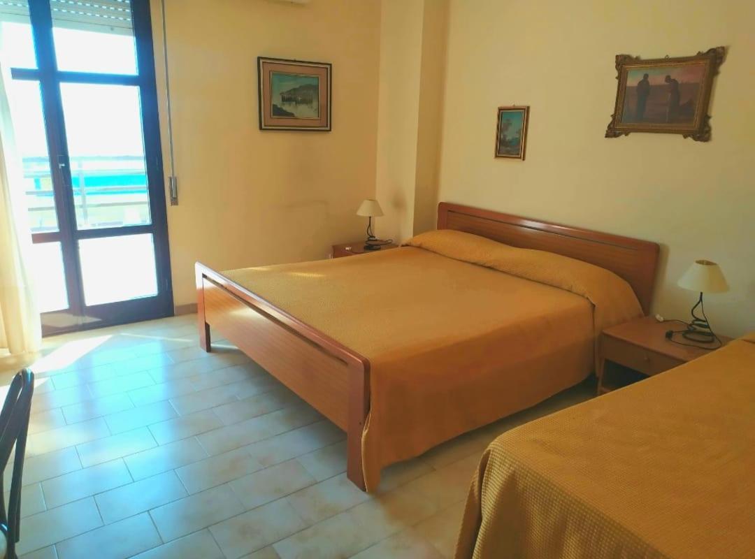Agathae Hotel & Residence Scoglitti Luaran gambar