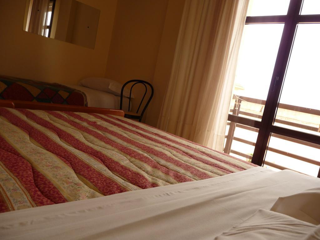 Agathae Hotel & Residence Scoglitti Luaran gambar