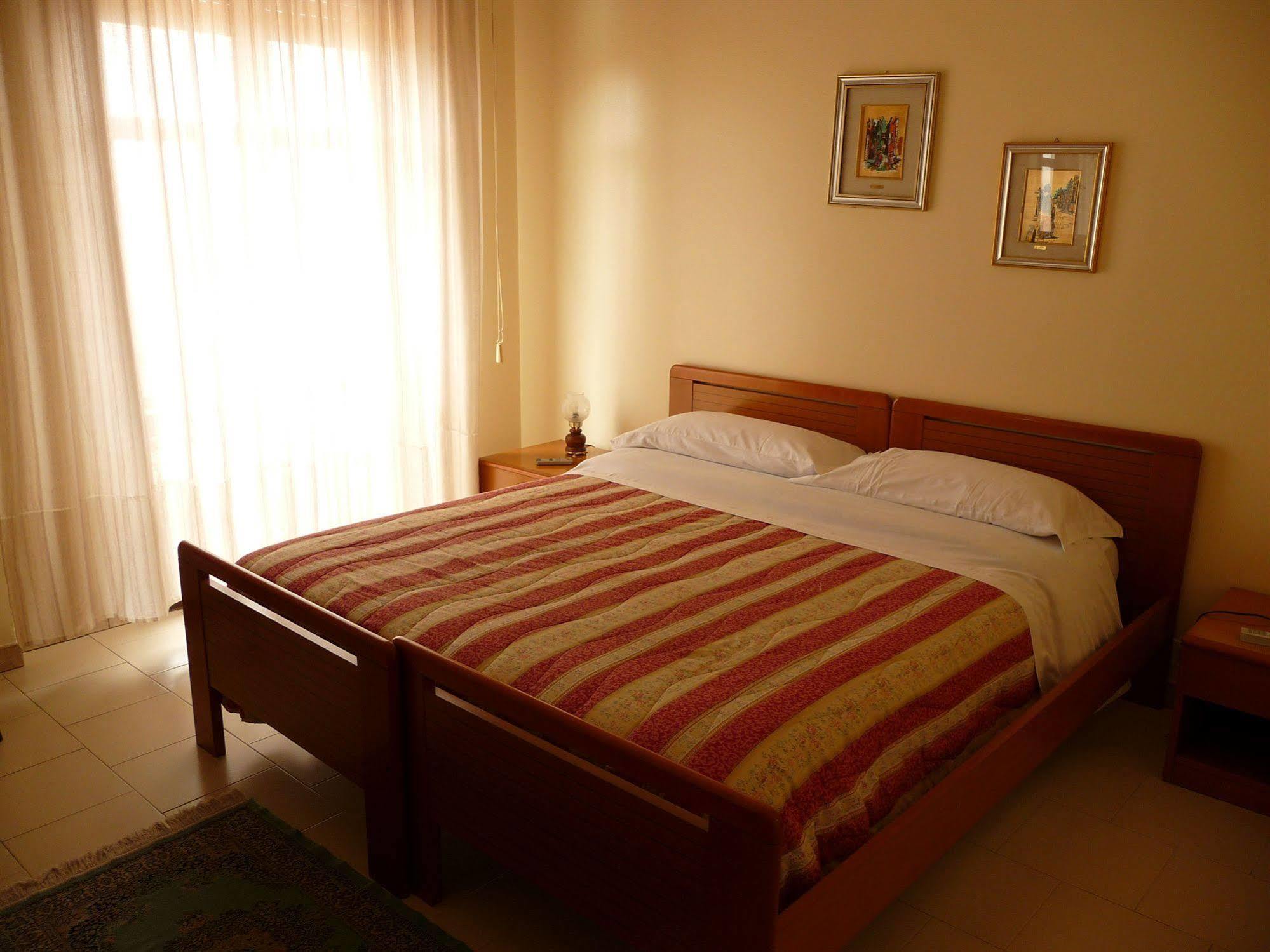 Agathae Hotel & Residence Scoglitti Luaran gambar